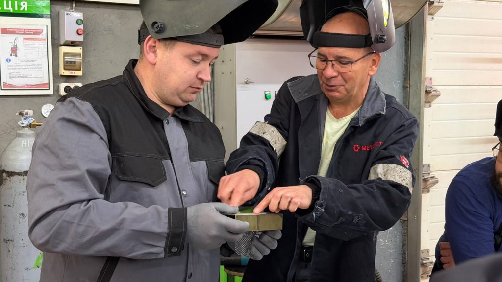 Сучасні методи підготовки електрогазозварників для Криворіжжя